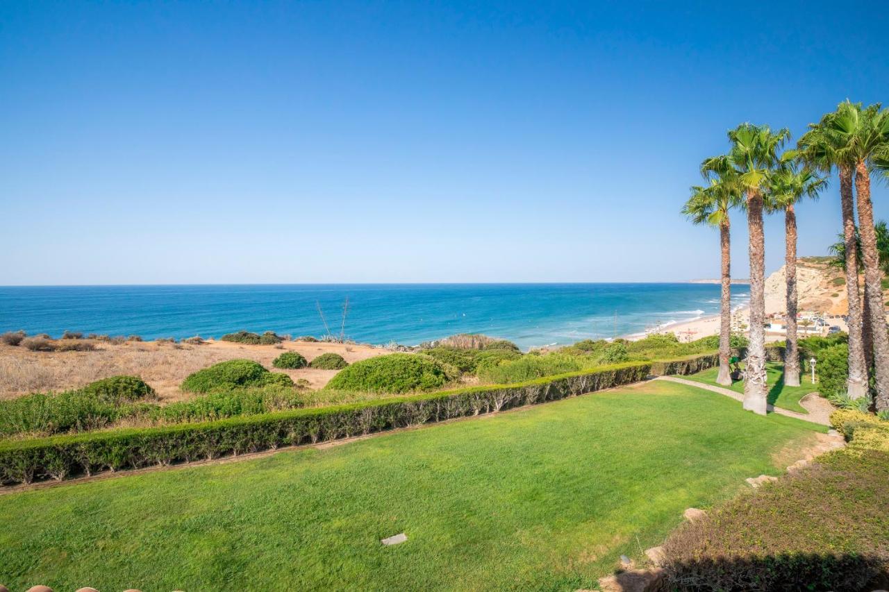 Clube Porto Mos - Sunplace Hotels & Beach Resort Lagos Bagian luar foto