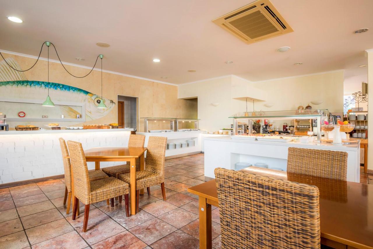 Clube Porto Mos - Sunplace Hotels & Beach Resort Lagos Bagian luar foto