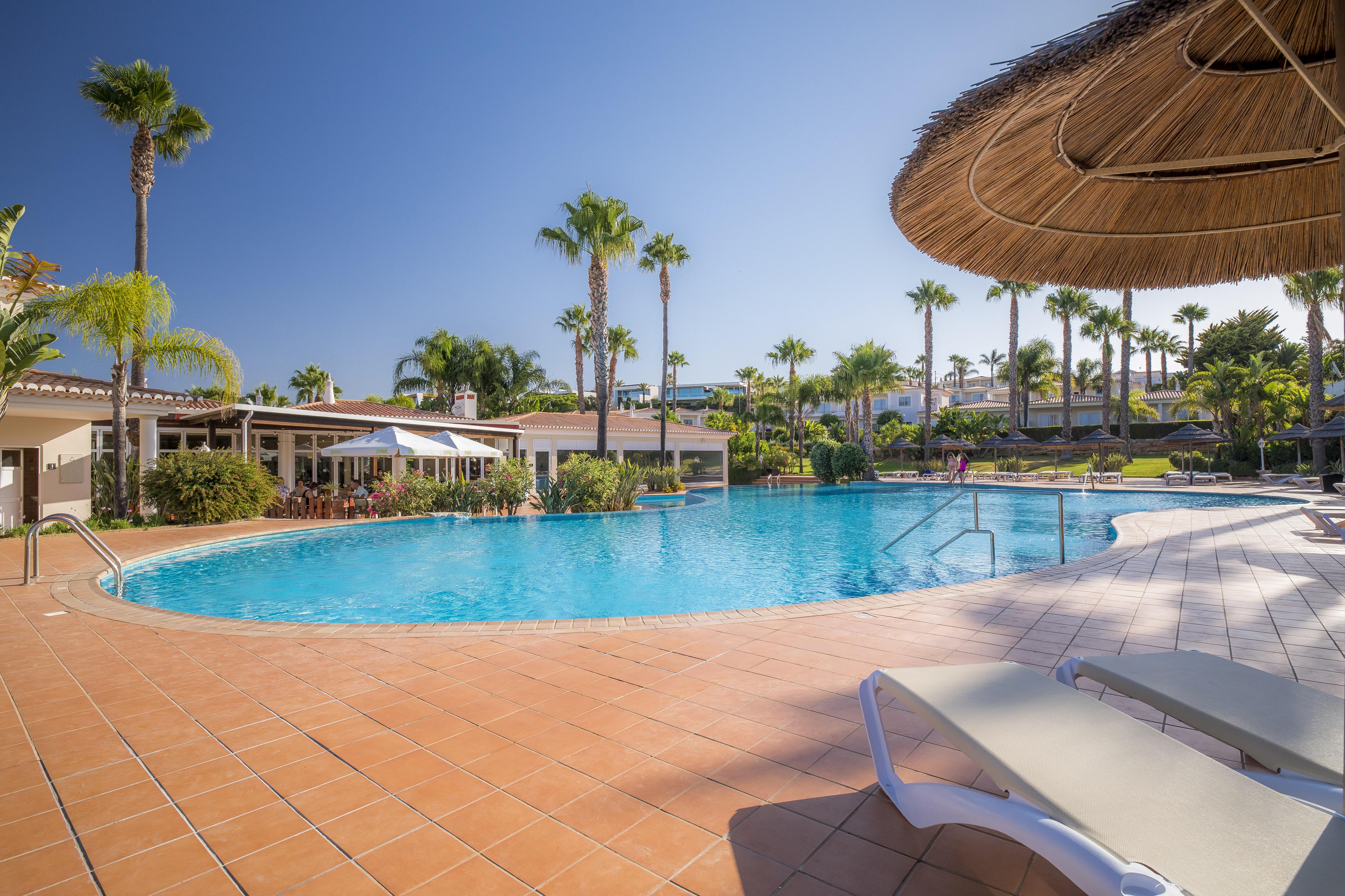 Clube Porto Mos - Sunplace Hotels & Beach Resort Lagos Bagian luar foto