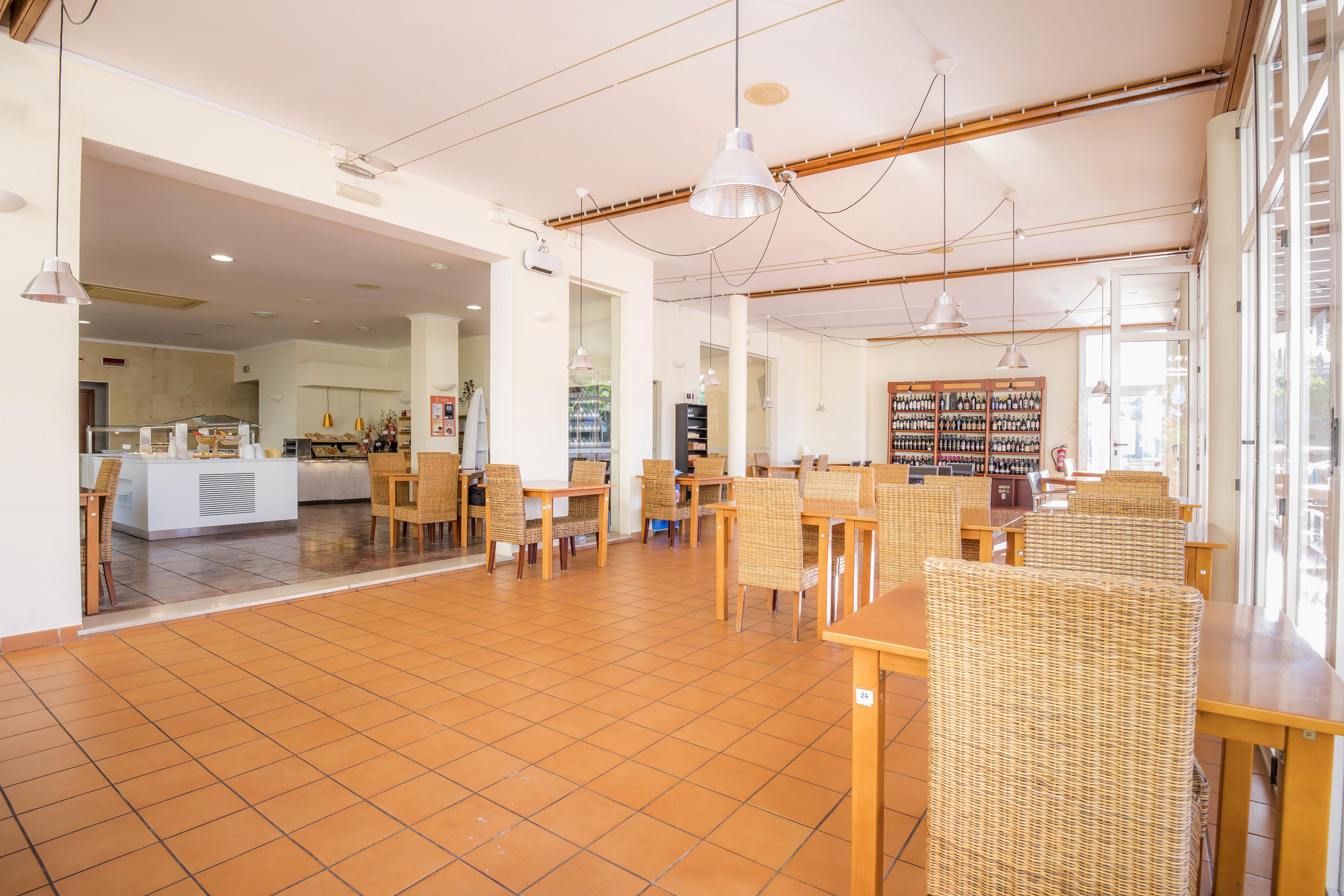 Clube Porto Mos - Sunplace Hotels & Beach Resort Lagos Bagian luar foto